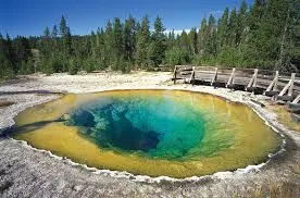 Yellowstone National Park in America - ইয়েলোস্টোন ন্যাশনাল পার্ক